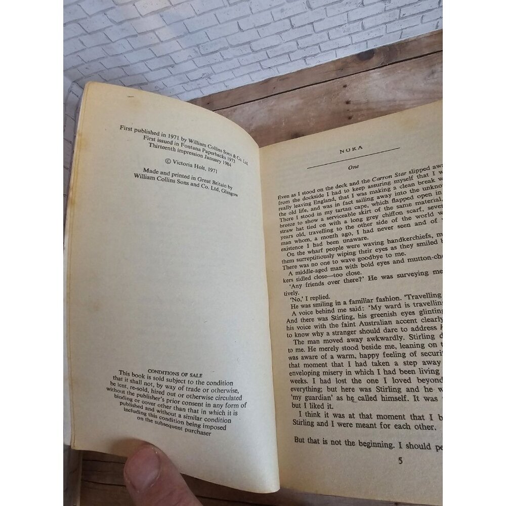 Victoria Holt The Shadow of the Lynx 1984 Vintage Fontana Gothic Romance - Picture 4 of 4